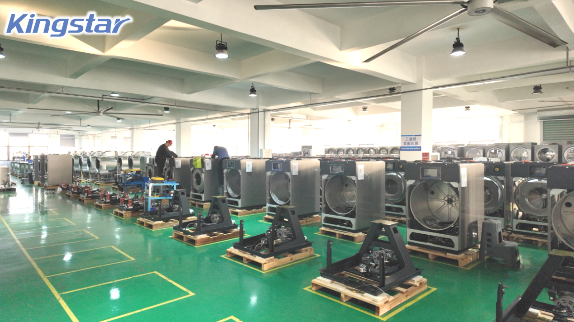 Pagpili ng mga Bleaching Agents para sa Iba't Ibang Tela sa mga Laundry Shop